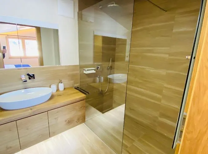 Alpinlodge Apartment Flachau